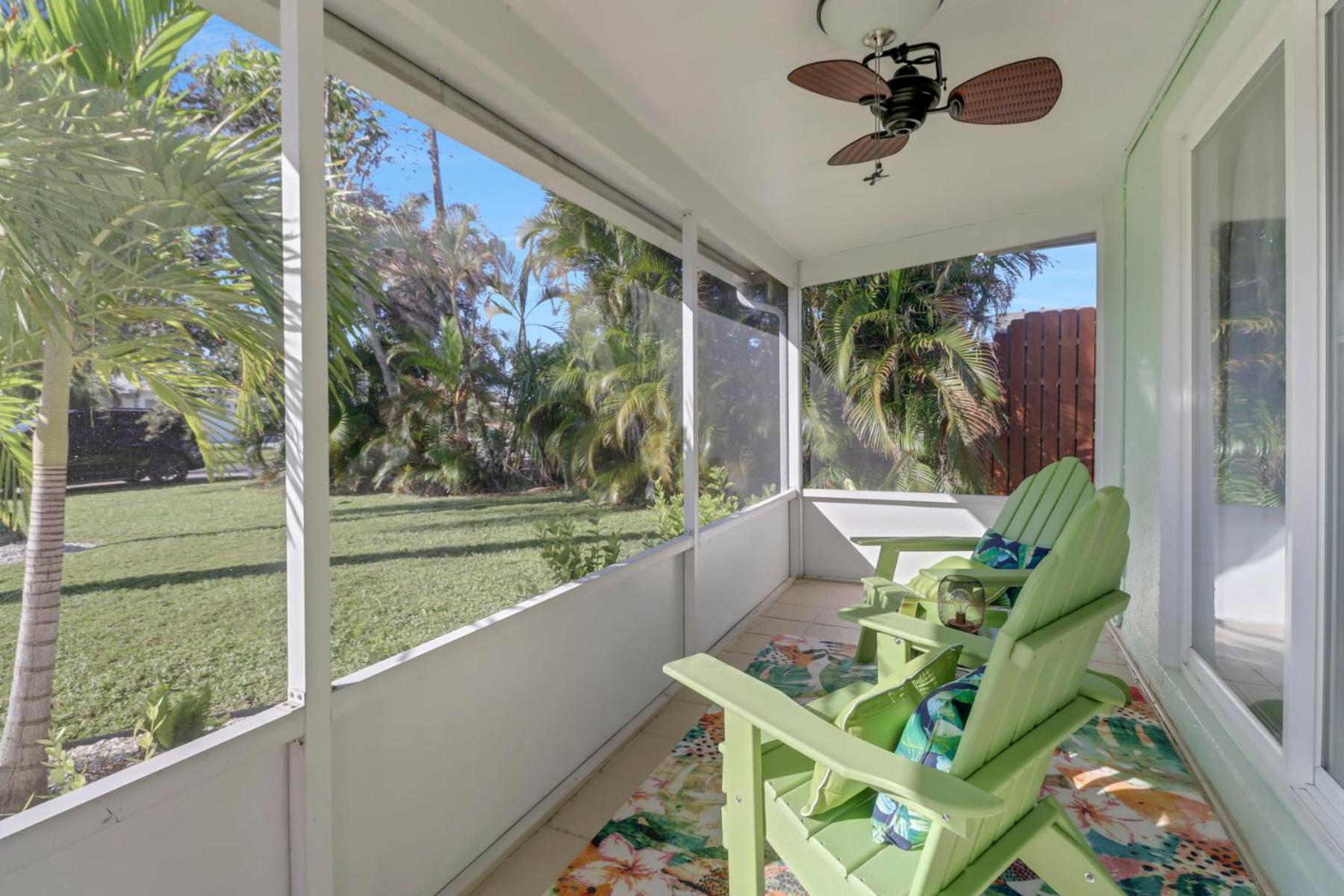 Little Beach House W/ Pool&Spa - 5 Minutes To Vanderbilt Beach Naples Exterior photo